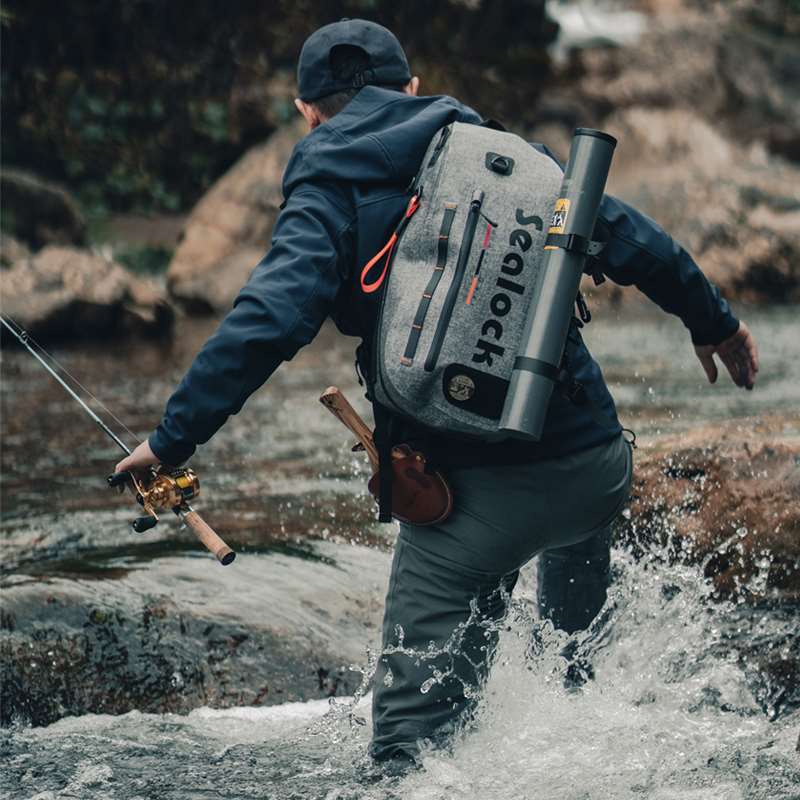 Zaino da pesca volante con flusso all'aperto da 14 litri